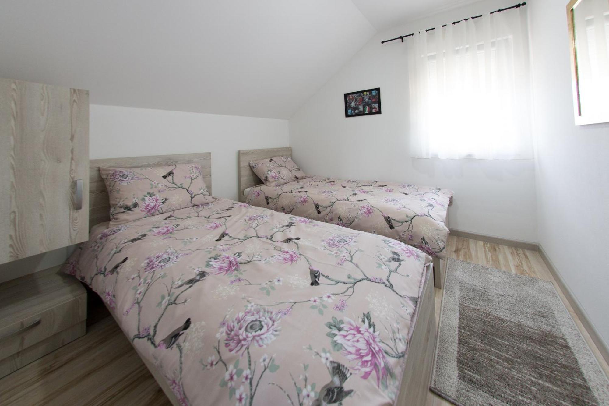 Apartment Kalimero Otočac Dış mekan fotoğraf