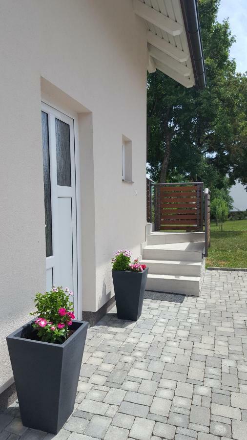 Apartment Kalimero Otočac Dış mekan fotoğraf